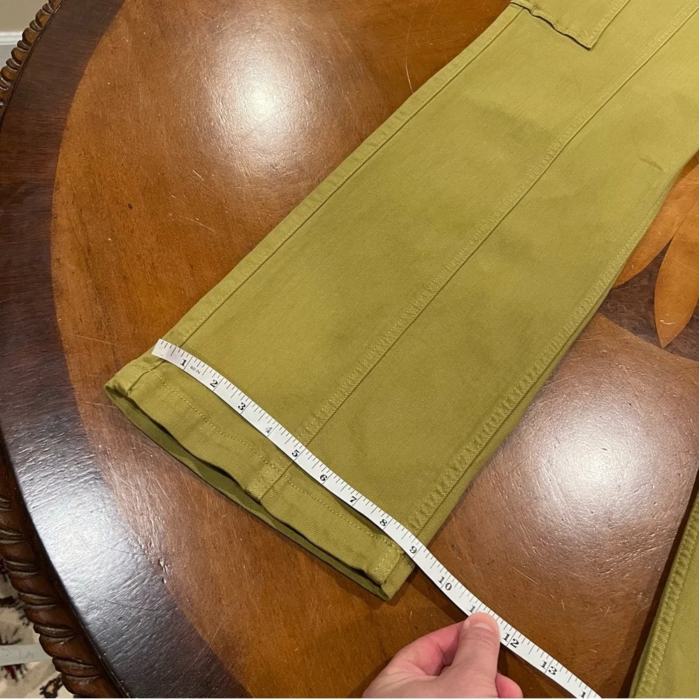Judy Blue High Rise Straight Leg Cargo Pants Matcha Green
16W - Picture 16 of 16